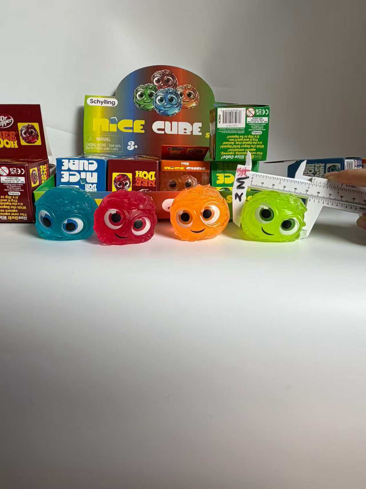 Smiley Ball Squishy Toy, Eyeball Squishy Toy, Big Eyed Ball Squishy Toy
